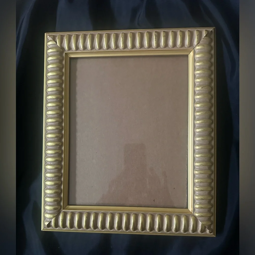 Vintage Gold Tone  Picture Frame 11x13
